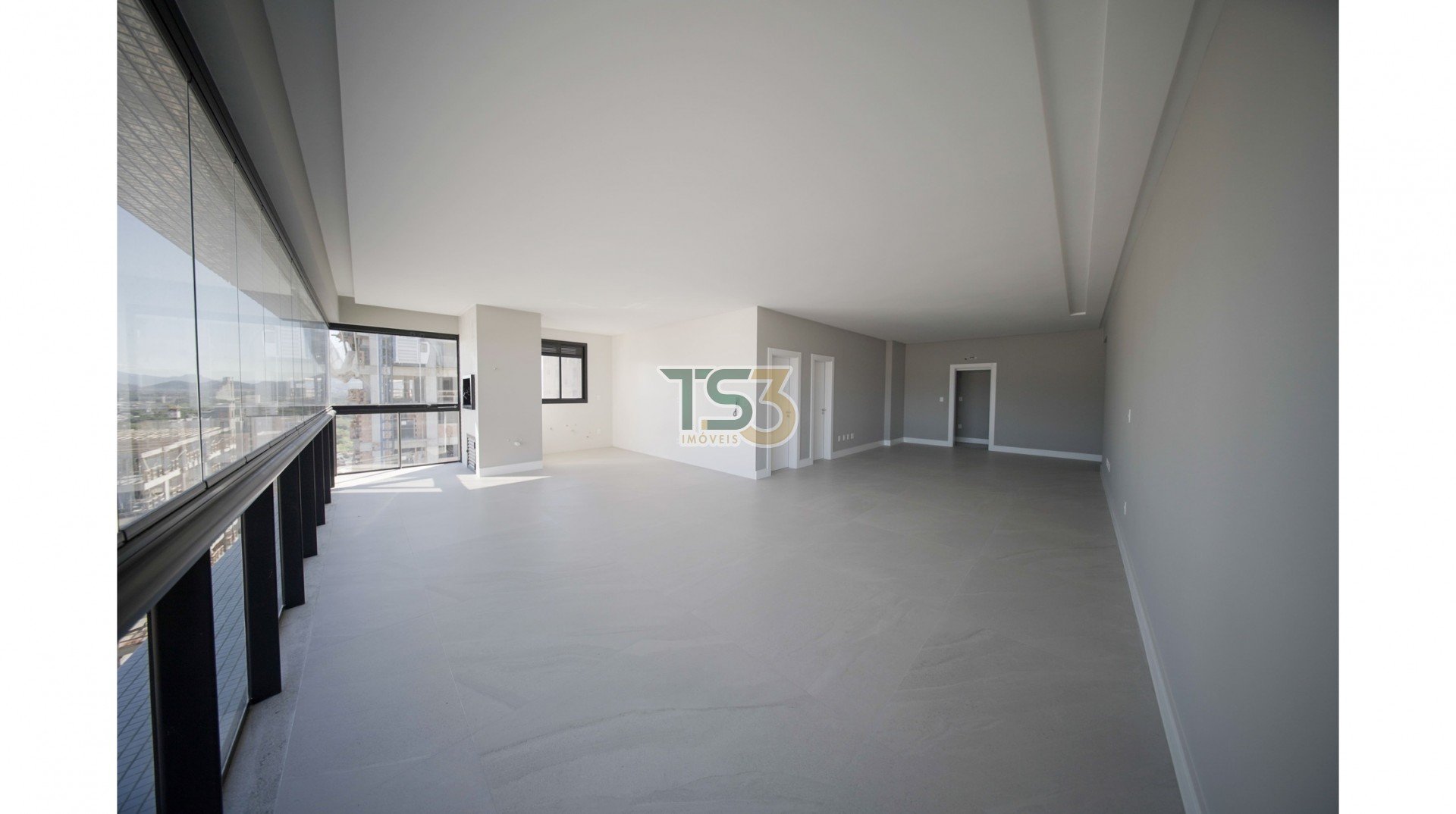 Foto de Apartamento pronto para morar a 80 metros da praia de Balneário Perequê!