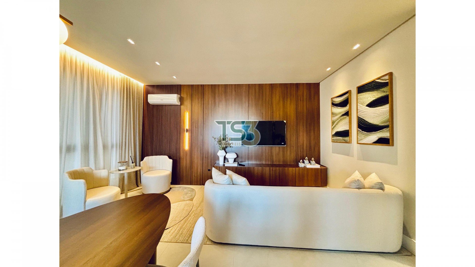 Foto de Apartamento finamente mobiliado pronto para morar com 02 suítes a 80 metros do mar